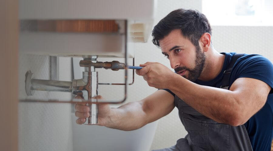 Expert burst pipe repair services in Bartow, WV